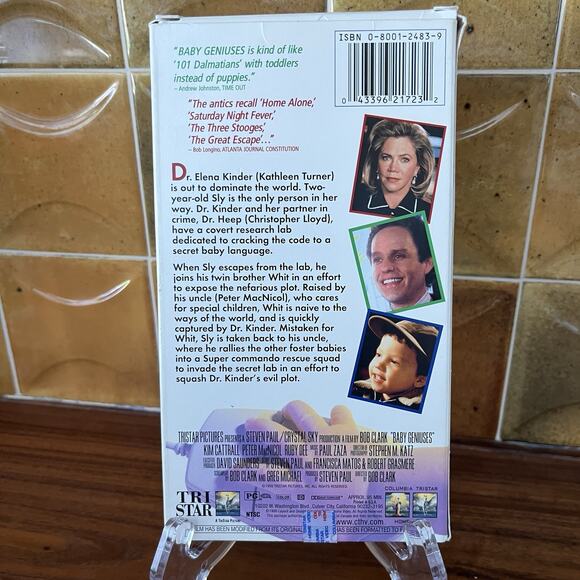 Baby Geniuses VHS 1999 Kathleen Turner Christopher Lloyd Columbia TriStar - Picture 2 of 4